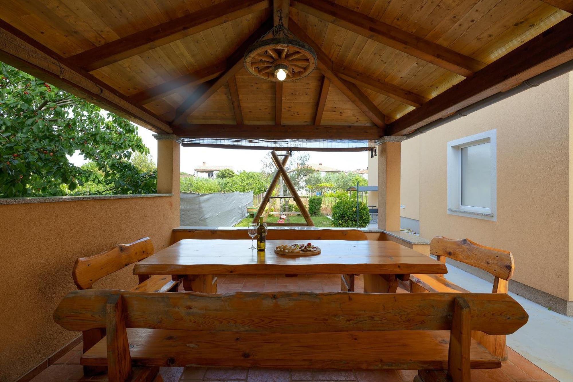 Apartments Ari And Bonnie - Cozy With Roof Terrace Pula Chambre photo