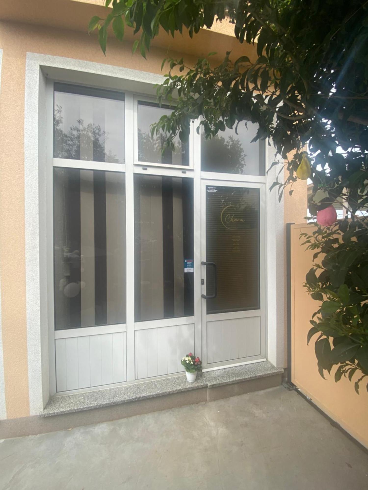 Apartments Ari And Bonnie - Cozy With Roof Terrace Pula Extérieur photo